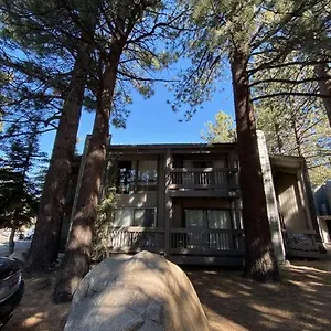 Apartment Mammoth Awesome Location-1 Min To Shuttles & Food! Toml-cpan-11402